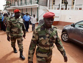إصابة 20 شخصا خلال مواجهات بين متظاهرين والشرطة فى غينيا