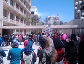 الأمن الإدارى يفض تظاهرتين لطالبات الإخوان بجامعة الإسكندرية