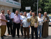 أصحاب التاكسى الأبيض يعيشون اليوم الأسود