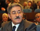حبس رئيس الحكومة الجزائرى السابق أحمد أويحيى بتهمة الفساد