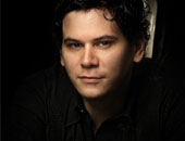 الموزع الموسيقى تميم يتولى توزيع ألبوم حماقى الجديد