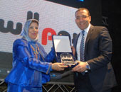 بالصور.. نجاحات وجوائز "اليوم السابع" عرض مستمر.. نال "لقب الأفضل إخباريا" لعام 2012 بمهرجان طلاب طيبة الدولية.. تكريم الجريدة وسط نخبة من نجوم الفن والإعلام والرياضة 