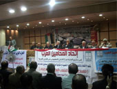 "المحامين العرب" يستنكر اقتحام قوات الاحتلال لمنزل برلمانية فلسطينية