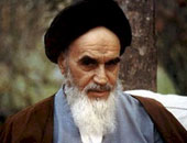 اعتقال متهمين فى إيران بالتهجم على الإمام الخمينى عبر مواقع التواصل