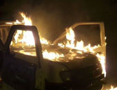 تحقيقات الأمن: ماس كهربائى بسيارة المحور سبب اشتعالها وحرقها بالكامل
