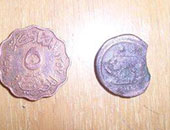 ضبط طرد بالمطار داخله عملات مصرية وصور أثرية قبل تهريبها للسعودية