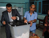 تسليم أوراق اقتراع الإعادة بالمرحلة الثانية للانتخابات بجنوب القاهرة