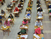 كليات جامعة حلوان تواصل اليوم امتحانات طلاب الفرق النهائية
