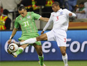 لاعبو الجزائر يحتفلون بالتعادل مع إنجلترا مع عائلاتهم