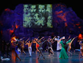 فرقة الرقص الحديث تشارك فى "سومبوزيوم" أسوان بعرض "حلم نحات"