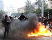 المرصد السورى: مقتل 30 فى غارة جوية فى شرق سوريا 