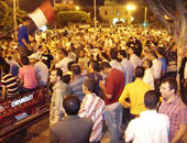بالفيديو.. احتشاد المئات فى ميدان الممر بالإسماعيلية للاحتفال بقناة السويس
