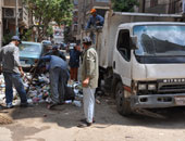  رفع 20 طن مخلفات وقمامة بطريق مصر - أسوان الدائرى بمركز ببا ببنى سويف