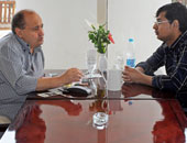 وحيد حامد: مرسى مش مصدق نفسه وموكبه أثناء الصلاة "جنونى".. والحل فى طرد الإخوان من الحكم..نعيش فى زمن الخوف وعدم الطمأنينة وضياع المستقبل.. وكارثة مبارك فى الحكم تتلخص فى الزوجة والأبناء