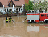 إجلاء 300 شخص من منازلهم بسبب الفيضانات فى البوسنة