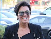 بالصور.. كريس جينير تقلد ابنتها كيم كارداشيان