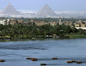 رئيس البرلمان الإثيوبى يهدى وزير الخارجية لوحة تذكارية عن نهر النيل