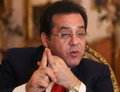 لماذا لا ينضم أيمن نور لحزب الوفد؟