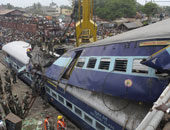 مصرع 10 أشخاص وإصابة 20 آخرين جراء حريق فى قطار بالهند