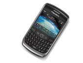 اعتقال بريطانى لمحاولة تنظيم حرب بمسدسات المياه عبر "فيس بوك" و"بلاك بيرى"