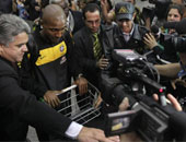 بالصور.. أمن البرازيل يحاصر المنتخب بعد خروجه من المونديال