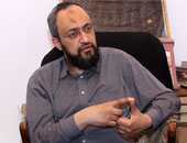 الحفيد الأوسط لحسن البنا : أنا ممنوع من دخول مصر  والنظام يمنعنى من زيارة قبر والدى
