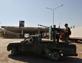العراق يبدأ بناء سياج حدودى مع سوريا لمنع تسلل الإرهابيين