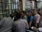 مجهولون يلقون زجاجات مولوتوف على مكتب تذاكر محطة قطار المندرة بالإسكندرية