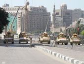الجيش يغلق مداخل ميدان التحرير بالأسلاك الشائكة والمدرعات (تحديث)