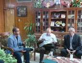 بالفيديو والصور.. مسئولون من"البيئة" والمحميات الطبيعية يتفقدون محمية الوادى الأسيوطى بعد التعدى على الموظفين.. واجتماع عاجل لبحث أزمة المحمية.. ومحافظ أسيوط يشكل لجنة لحصر التعديات على أراضى الدولة 