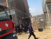السيطرة على حريق بمخزن مصنع الغزل والنسيج بميت غمر بعد احتراق 30 كيس قطن