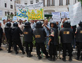 سياسة «العند»