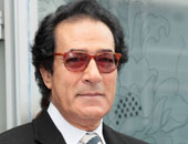 وزير الثقافة ينفى استرجاع لوحة "زهرة الخشخاش"