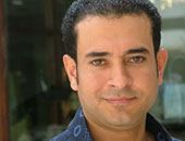 الروائى رشيد غمرى: أشرار العالم يستخدمون الأديان لخلق العداوات