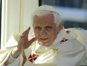 الرئيس الفرنسى: قرار استقالة البابا بنديكتوس موضع احترام شديد