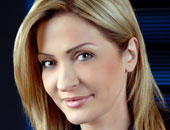 نجوى قاسم من "العربية" تنال جائزة الإبداع فى الأداء التليفزيونى