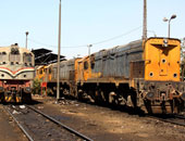 رئيس هيئة السكة الحديد يتفقد ورش صيانة القطارات بمنطقة الفرز بالقاهرة