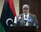 مصطفى أبو شاقور رئيس الحكومة الليبية الجديدة أستاذ هندسة الكهرباء.. كان على قائمة المطلوبين لدى القذافى.. وأقام فى المهجر 32 سنة 