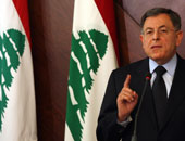 فؤاد السنيورة رئيس وزراء لبنان الأسبق يتحدث لتلفزيون اليوم السابع بعد قليل