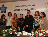 أستاذ روماتويد: السيدات يصبن بالمرض ثلاثة أضعاف الرجال