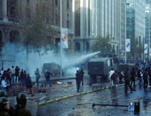 اعتقال 7 ضباط تشيليين بتهمة حرق مواطن أمريكى خلال تظاهرة عام 1986