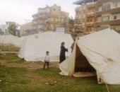 21 أسرة ينصبون خياما أمام محكمة فوه 