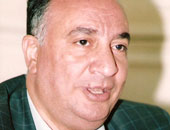 ابنى يعانى من القئ المستمر.. ماذا أفعل؟