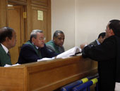 إخلاء سبيل 4بالغردقة بعد ضبطهم أثناء كتابتهم عبارات مسيئة للجيش