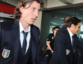 جماهير إيطاليا تهاجم لاعبيها فى مطار روما