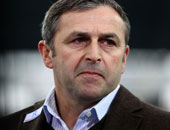 مدير فيردر بريمن: أوزيل أفضل من ميسى