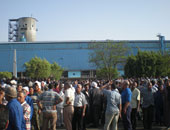 عمال "مصر للألمونيوم" ينهون اعتصامهم بعد المفاوضات مع إدارة المصنع
