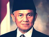 وفاة الرئيس الإندونيسى السابق يوسف حبيبى عن عمر ناهز 83 عاما