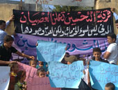 أهالى قرية "التحسين" المنفصلة يؤجلون إخلاء قريتهم لحين عودة "مرسى"