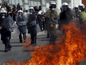 الشرطة: اندلاع اشتباكات فى مخيم لاجئين بجزيرة يونانية